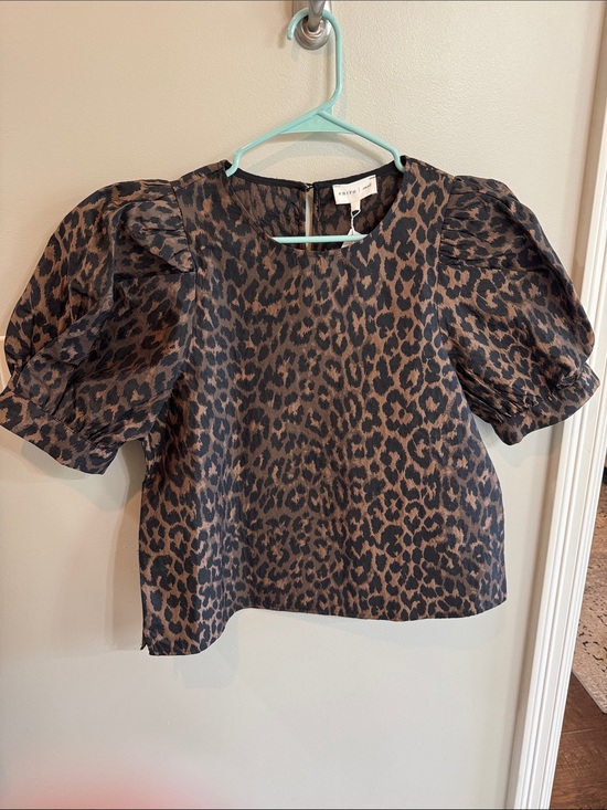 entro Tops - entro Leopard Print Puff Sleeve Blouse - Black and Brown